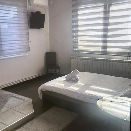 Bela Ruza 3* Belgrade